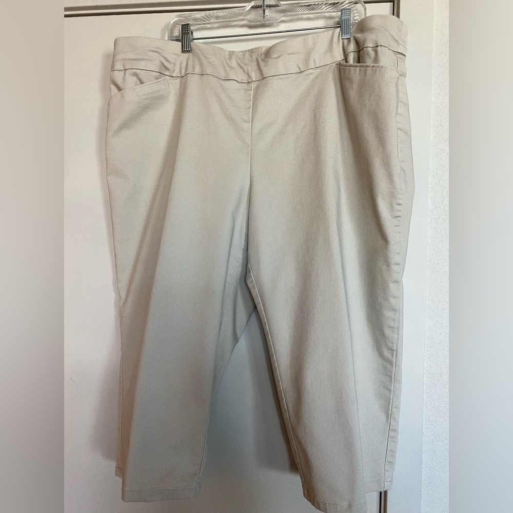 Plus size cream colored khaki capris